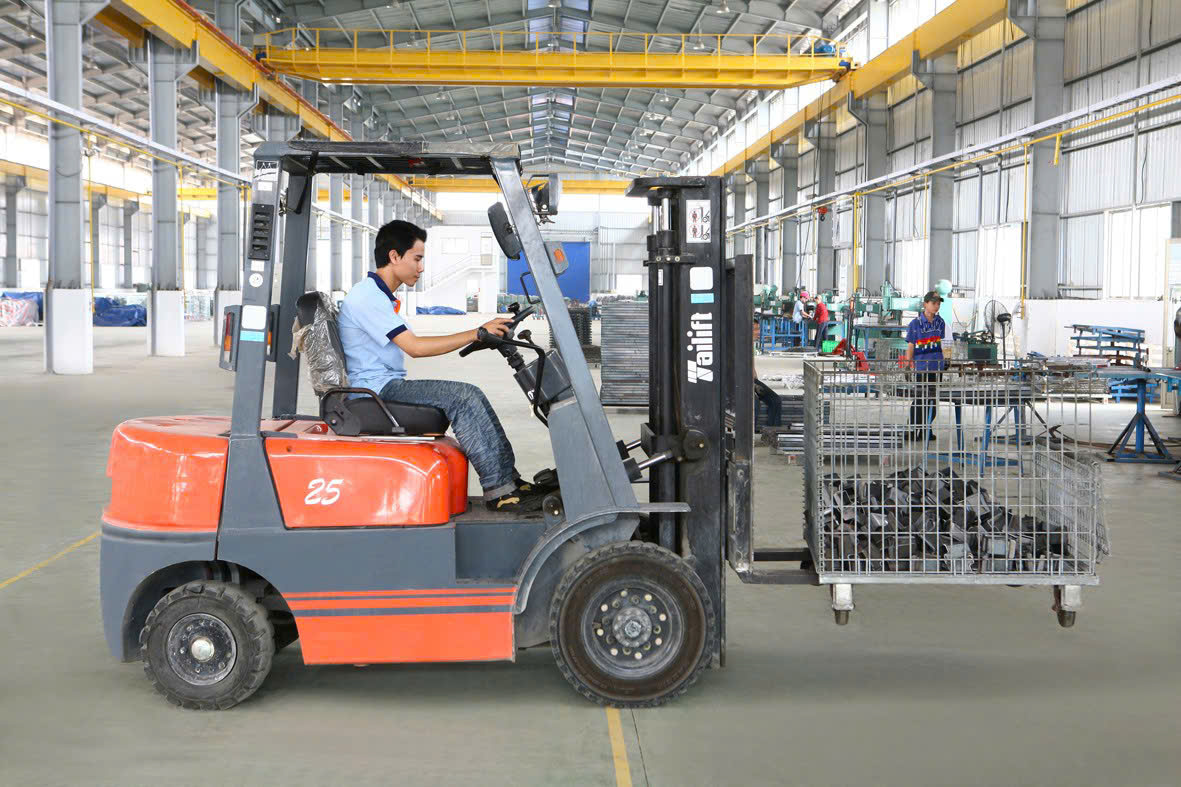 Lồng Sắt 01.2